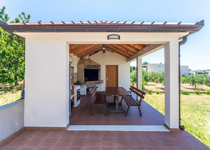 Appartement Niksa Podstrana